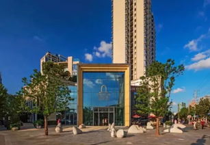 快讯 纪念香港回归20周年 名家艺术雕塑落户新天地，打造购物新天地